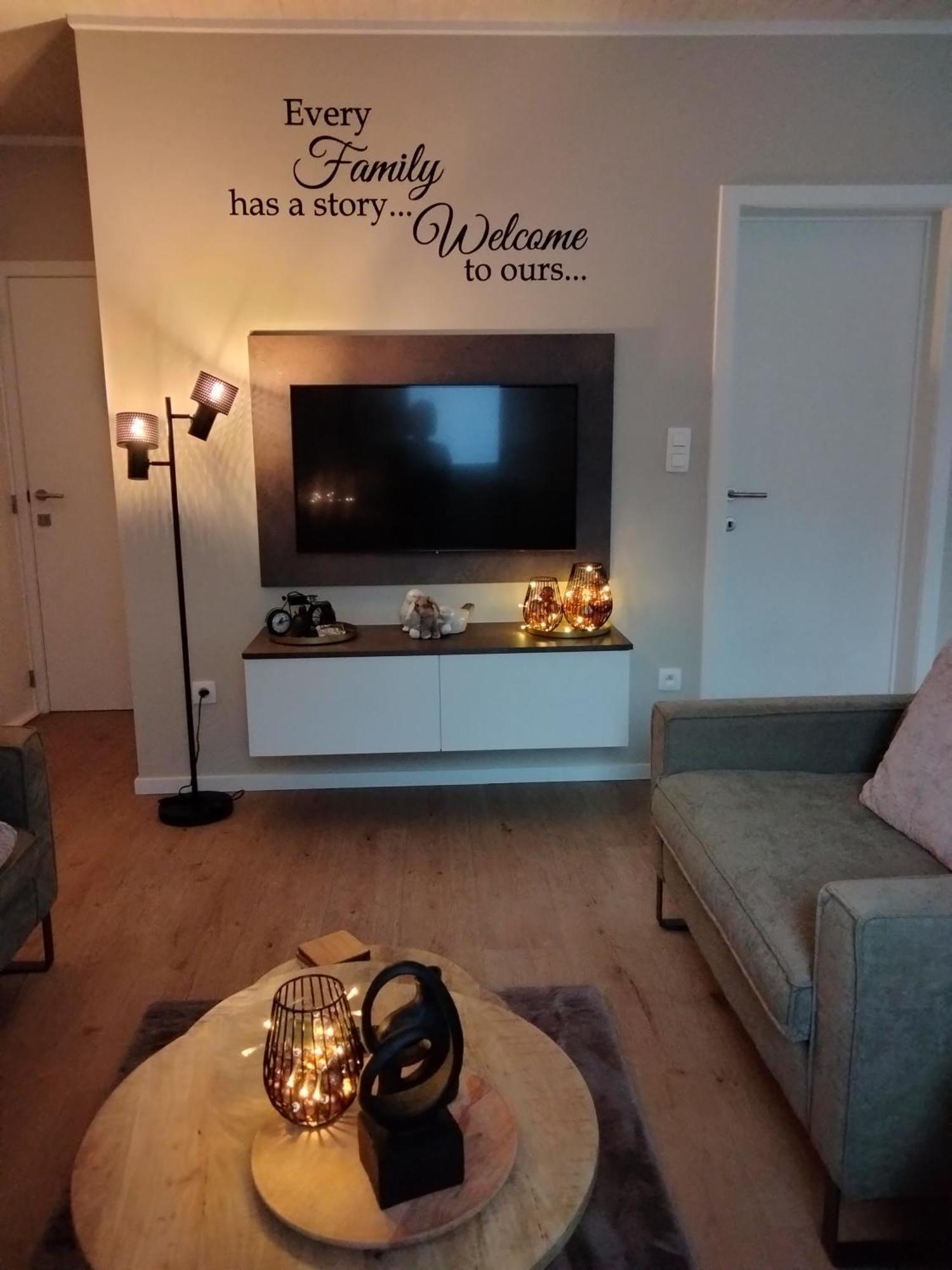 Theressa - Free Wifi En Netflix Zutendaal Eksteriør bilde